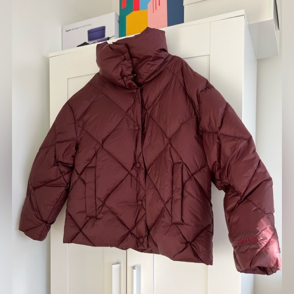 New down coat Replume, Italy, size US6, M, recycled down, burgundy